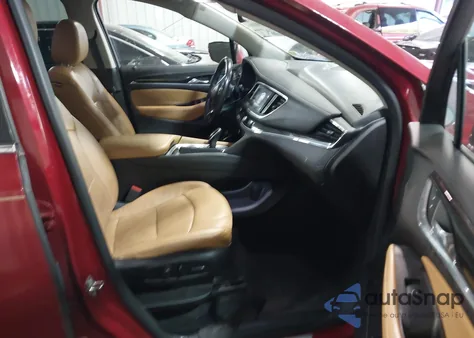 2018 Buick Enclave Essence из США, поврежденный, VIN 5GAERBKW1JJ199579